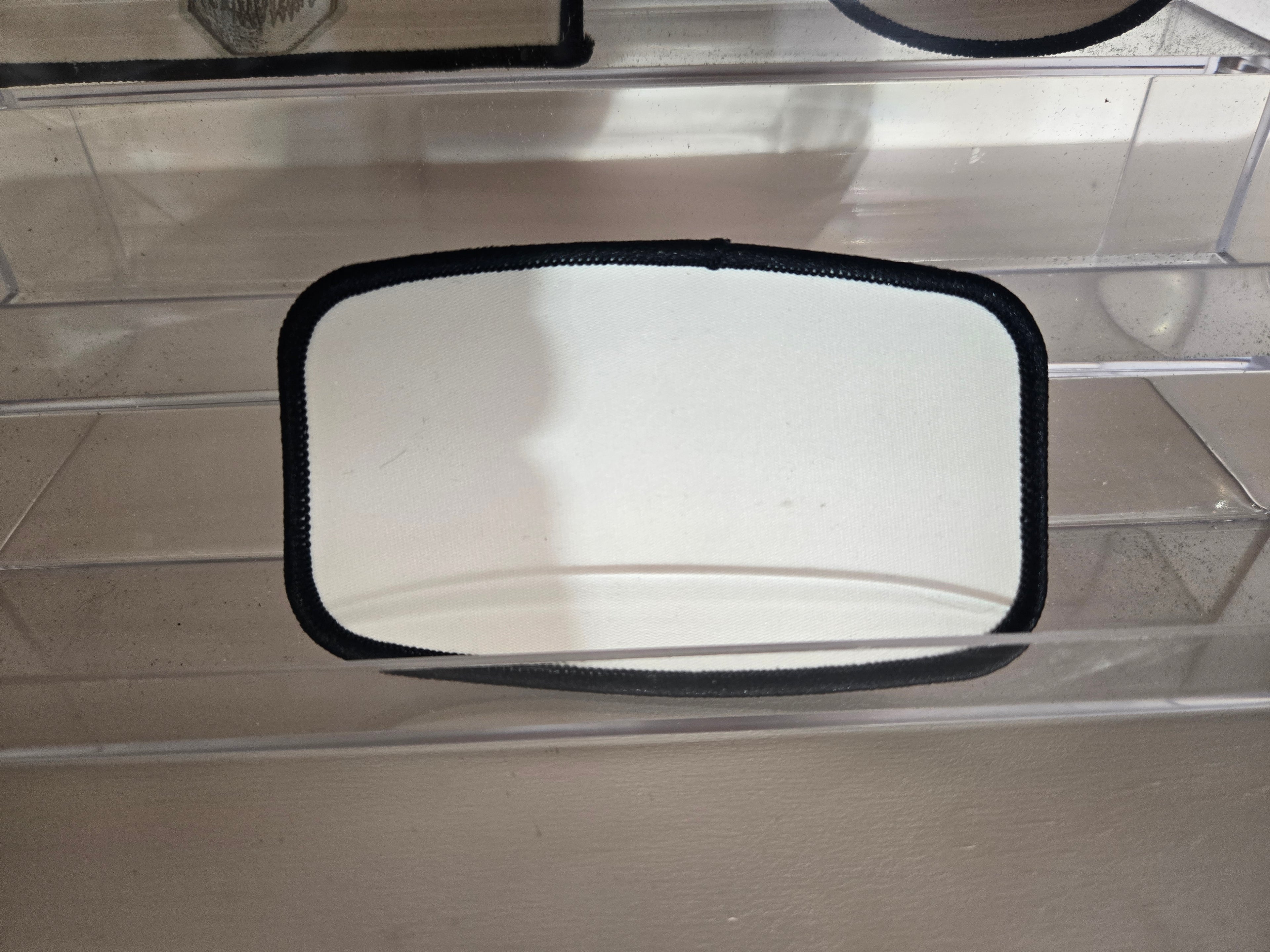 Ecusson à coudre rectangle  bord arrondi 10x6cm